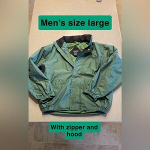 Men’s Green Zippered Coat With Hood Size Large Desert Sands Golf Course Arizona